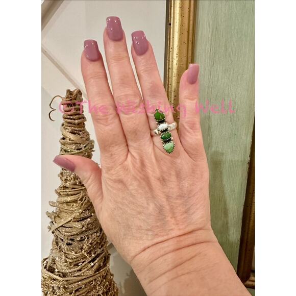 Palomino turquoise four  stone ring sterling silver size 6 dainty - Picture 3 of 4